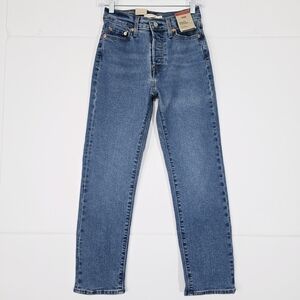 NWT Levi's Wedgie Straight Jeans Womens 25 Blue Button Fly